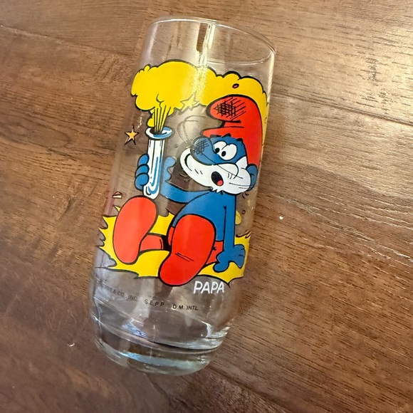 Other - Vintage 1982 Papa Smurf Character Drinking Glass